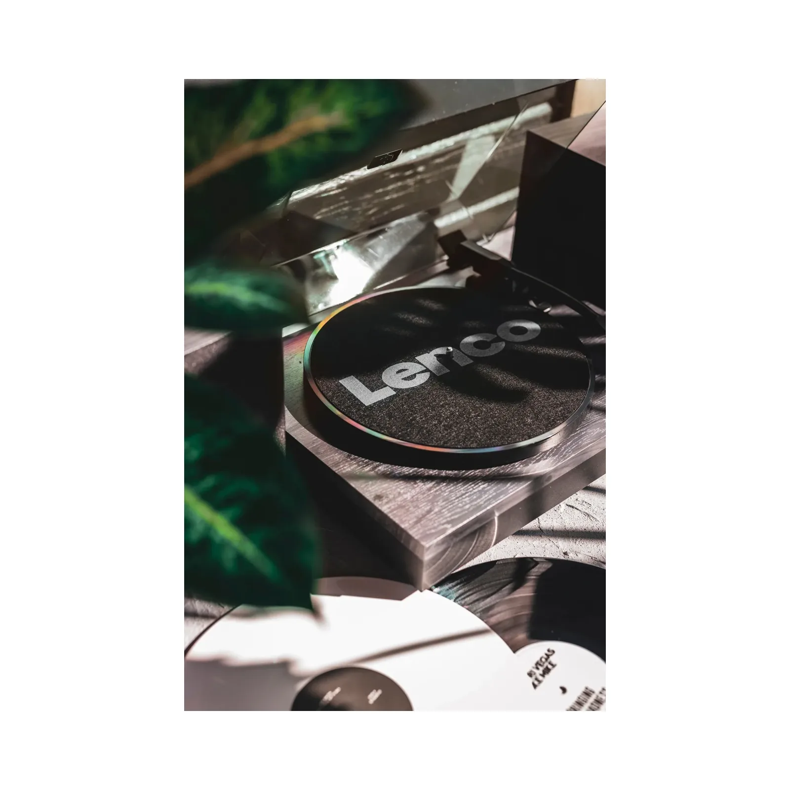 LS-300 BLACK