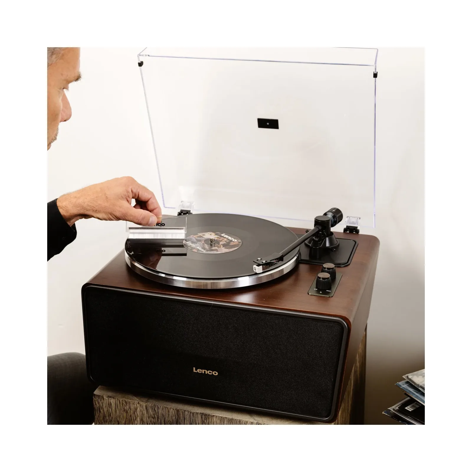 LS-470 WA